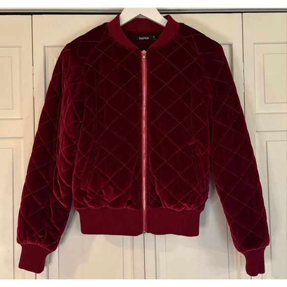 Boohoo red velvet quilted bomber jacket size small - Picture 5 of 11